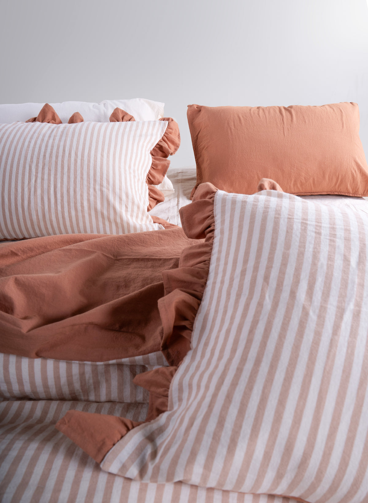 LIMASSO %100 Pamuk Garment Washed Çizgili Fırfırlı Nevresim Takımı - Marrakesh
